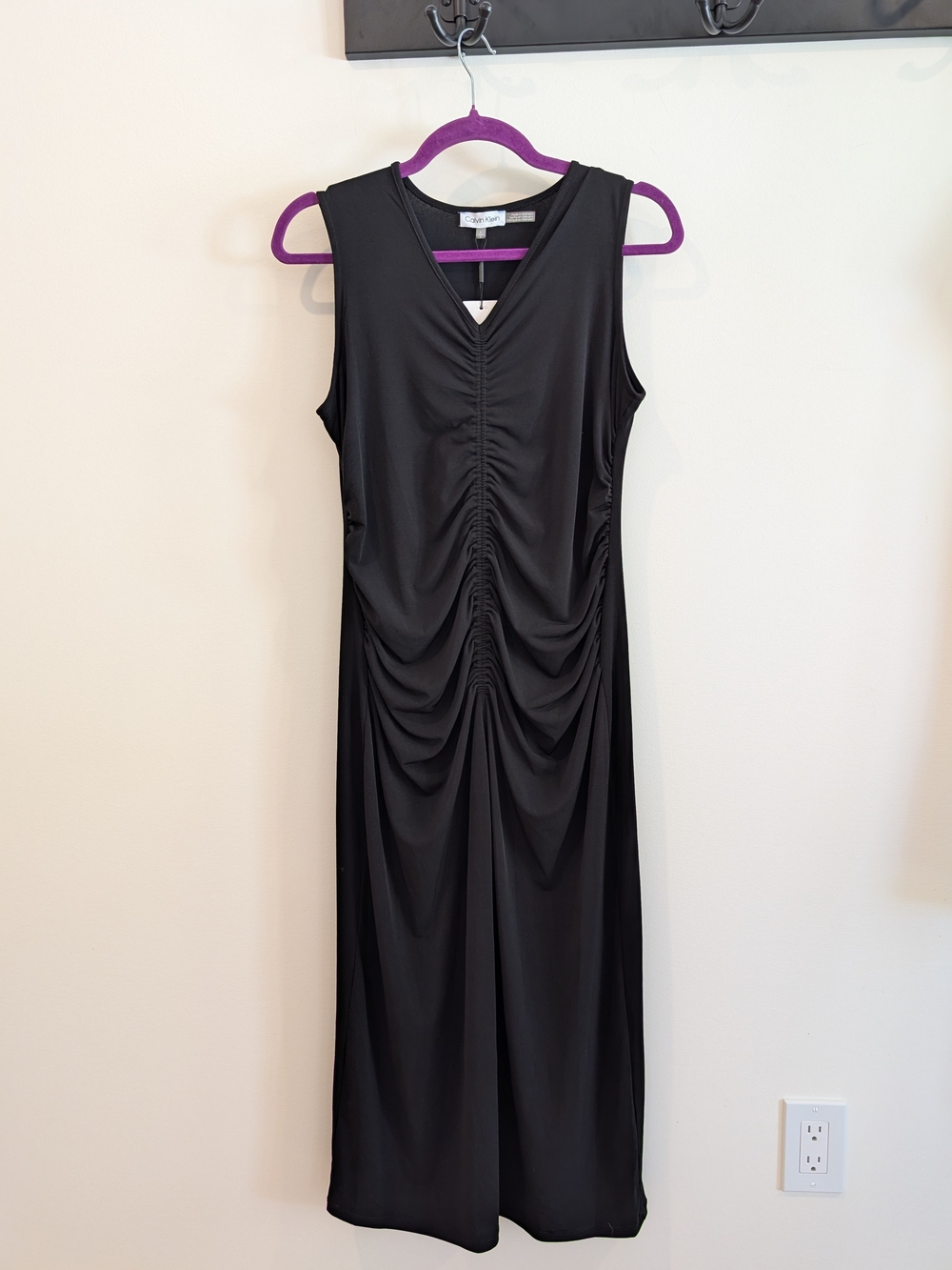 Calvin Klein Black Sleeveless Ruched V-Neck Maxi Dress